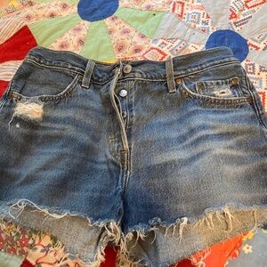 90’s Levi’s denim shorts